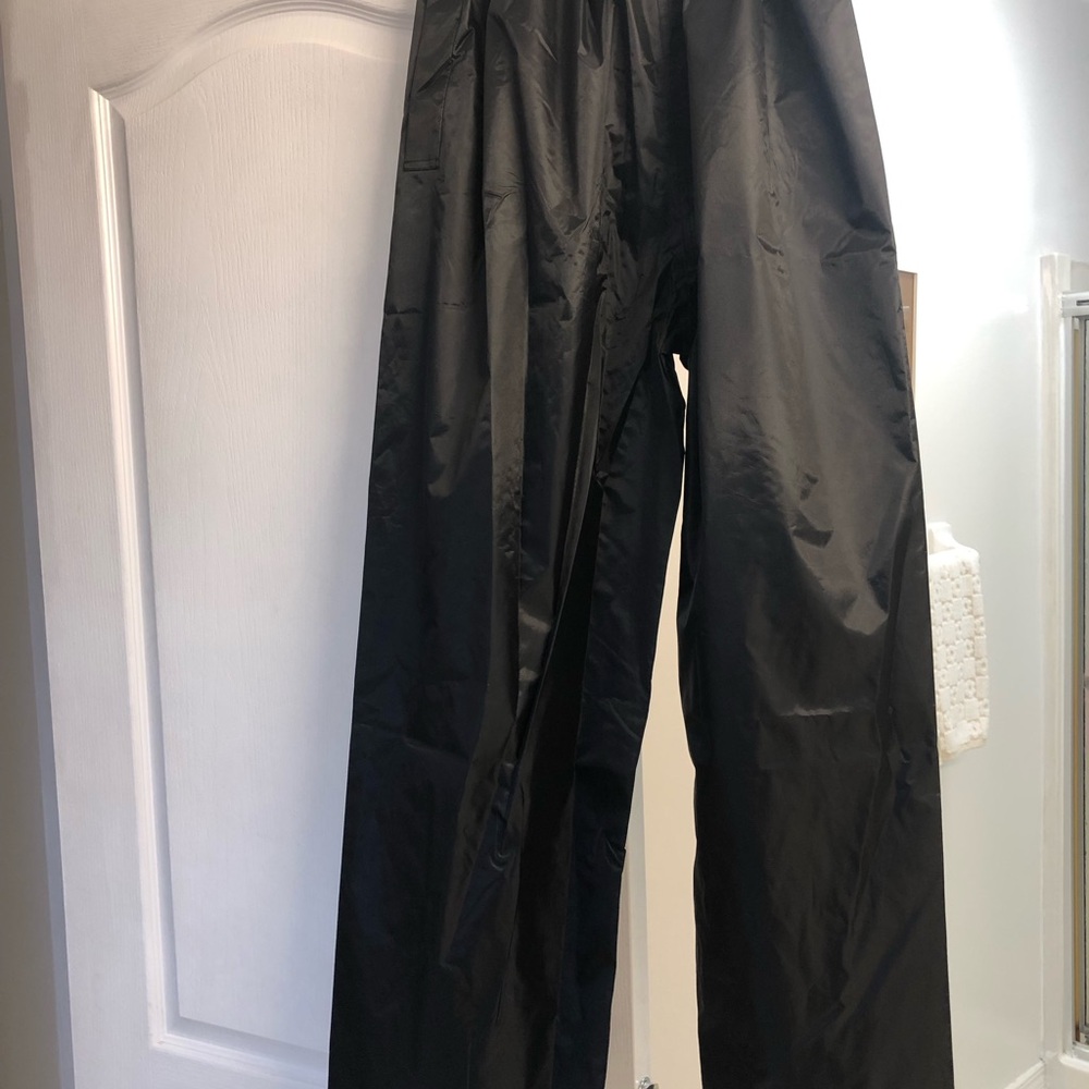 NWT Result Mens Core StormDri Rain Ovet Pants